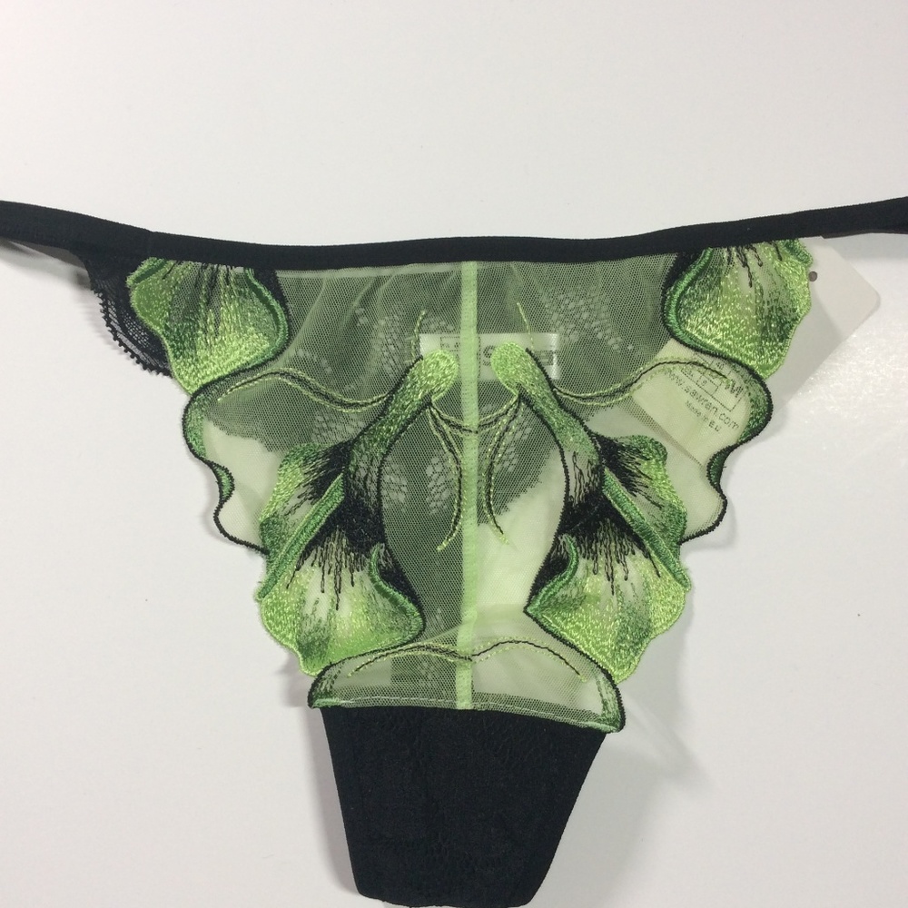 Giselle G-String (Sawren Lingerie)